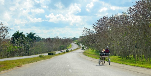 Na kubánskej diaľnici stretnete