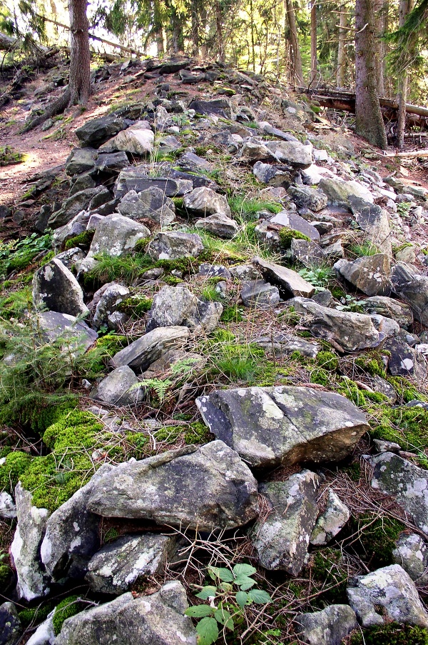Obrí hrad – jedno
