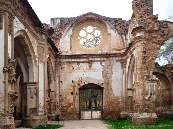 Kláštor Monasterio de Piedra,