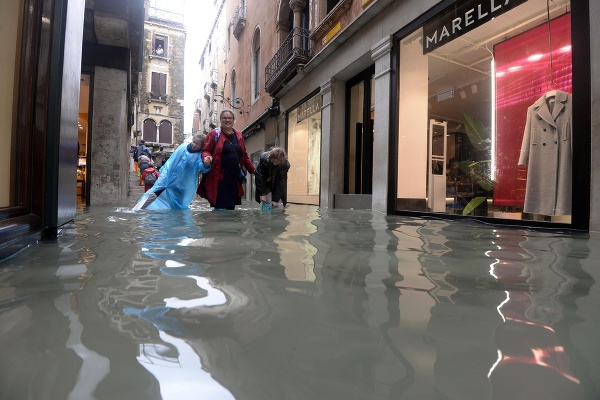 Benátky sú pod vodou