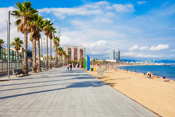 Pláž Barceloneta, Barcelona, Španielsko