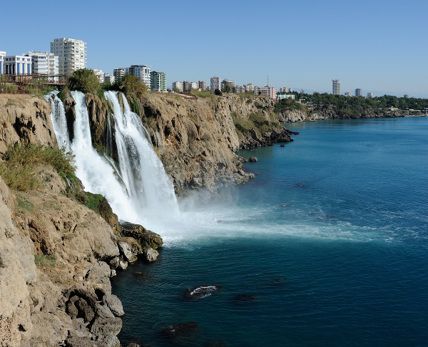 Dolné vodopády Düden, Antalya,