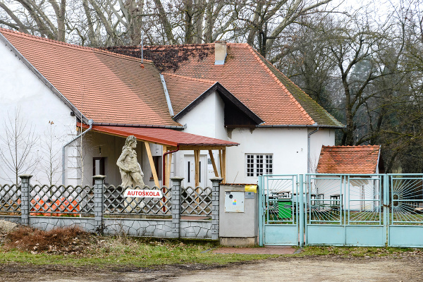 Sacherov dom