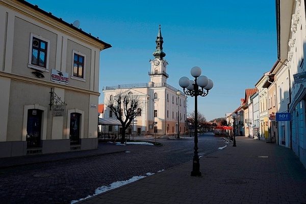 Hviezdoslavova ulica a časť