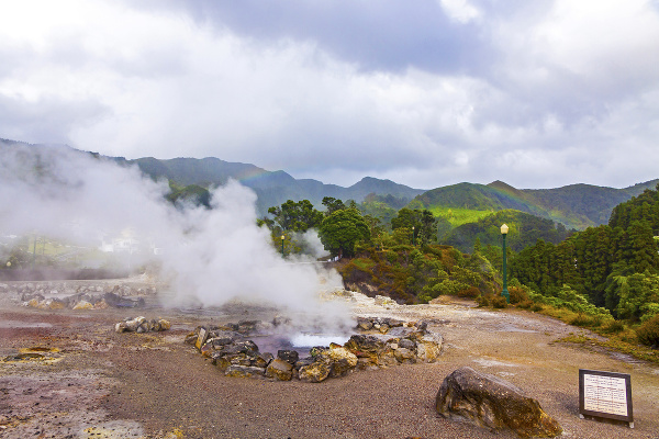 Furnas