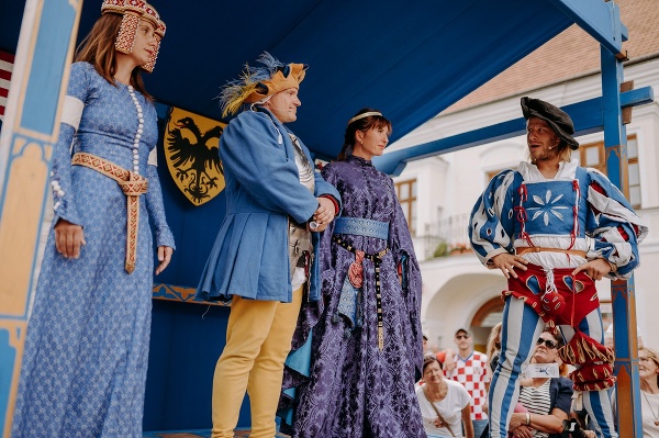 Trnava kráľom učarovala: Navštívili