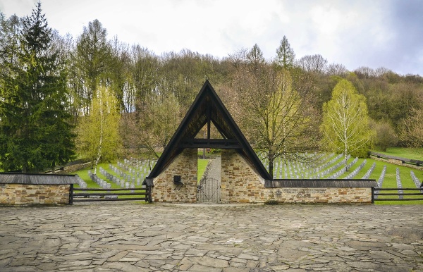 Nemecký vojenský cintorín v