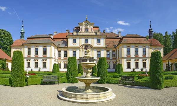 Zámok Jemniště