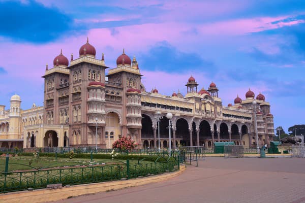 Maisúrsky palác, India