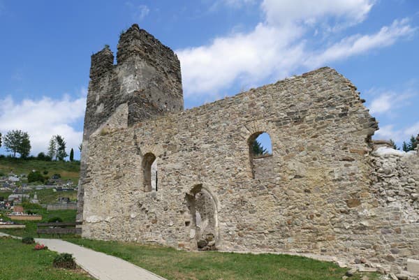 Zrúcanina gotického Kostola sv.