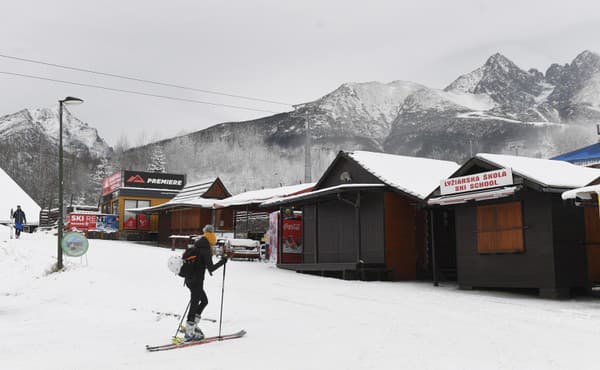 Zasnežovanie v lyžiarskom stredisku