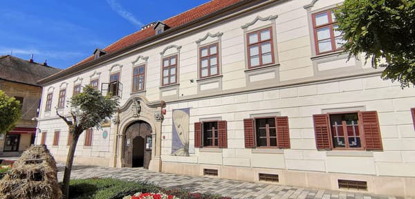 Palác Herzer s Entomologickým