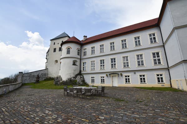 Na hrad v Slovenskej