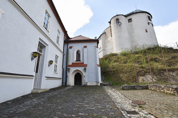 Na hrad v Slovenskej