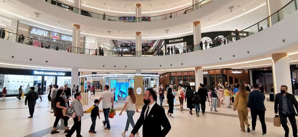 Dubai Mall najväčšie nákupné