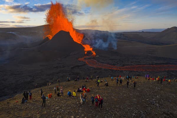 Na Islande vybuchla sopka