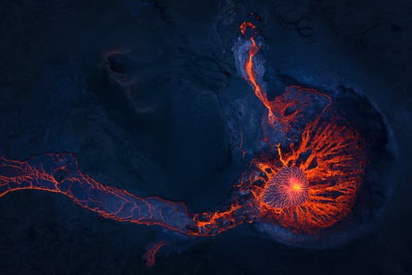 Na Islande vybuchla sopka