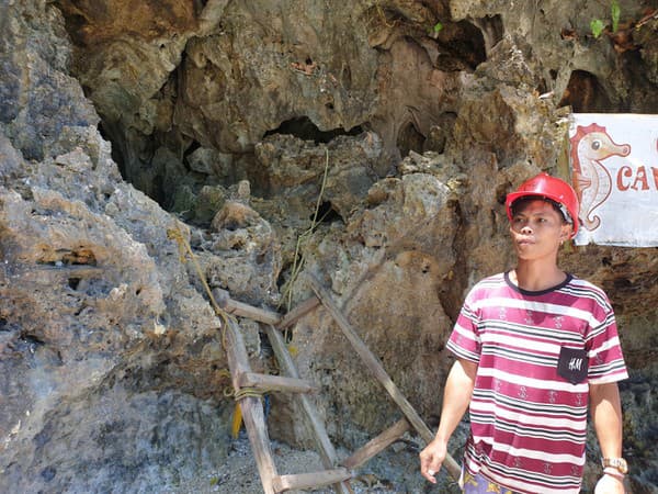 Vstup do jaskyne Obong