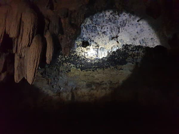 Jaskyňa Obong