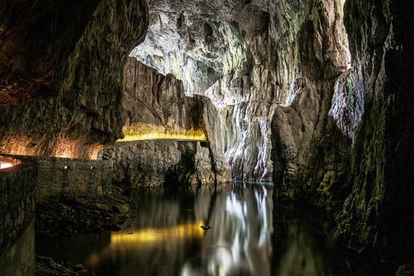 Podzemný klenot Slovinska: Škocjanske