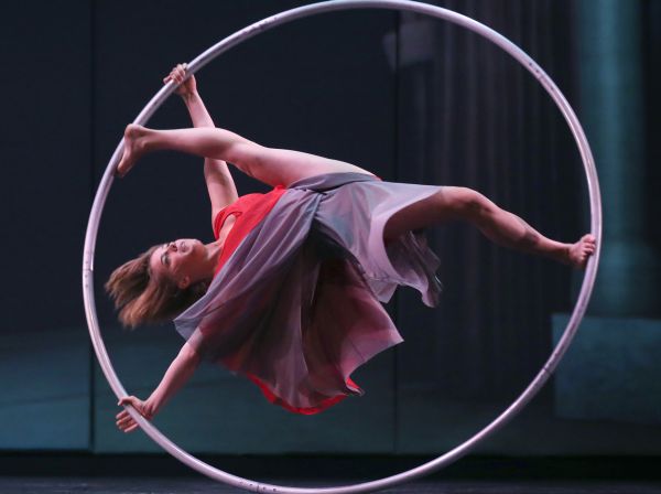 Cirkusovo-tanečné vystúpenie