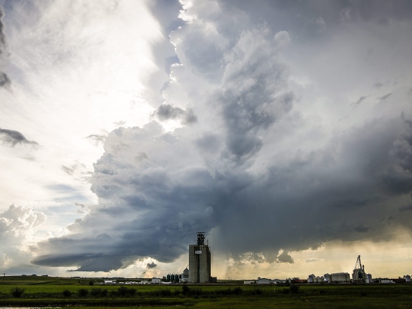 Búrkové mračná v Kanade