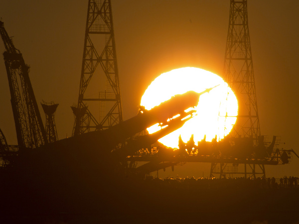 Východ slnka v kozmodróme Bajkonur