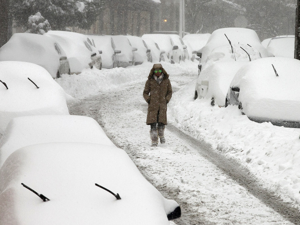 USA ochromila snehová búrka. 