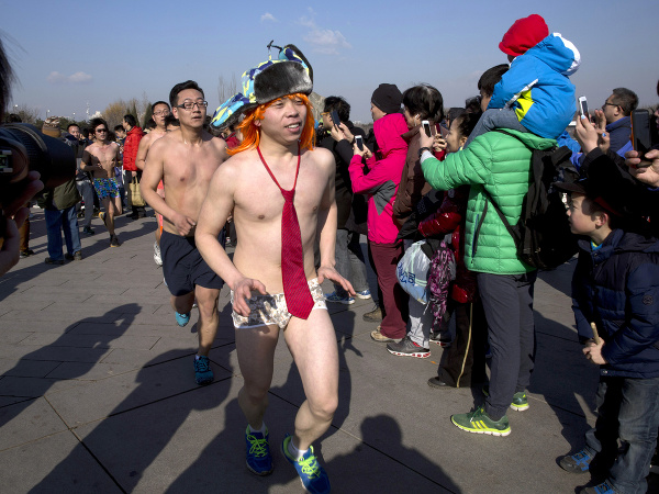 Beh v spodnom prádle v Číne