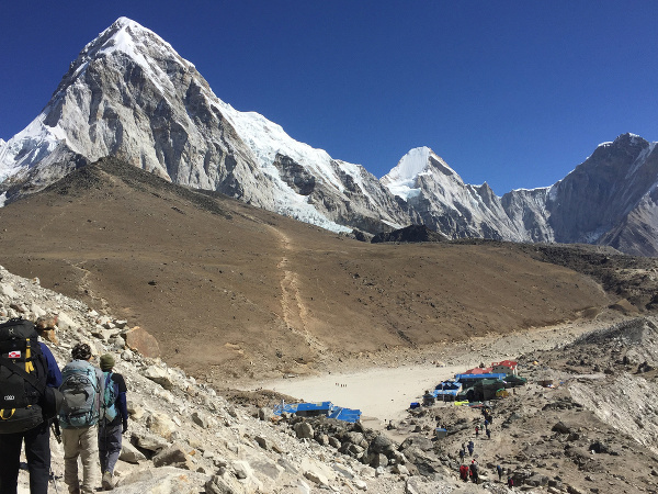 Základný tábor, cesta na Mount Everest.