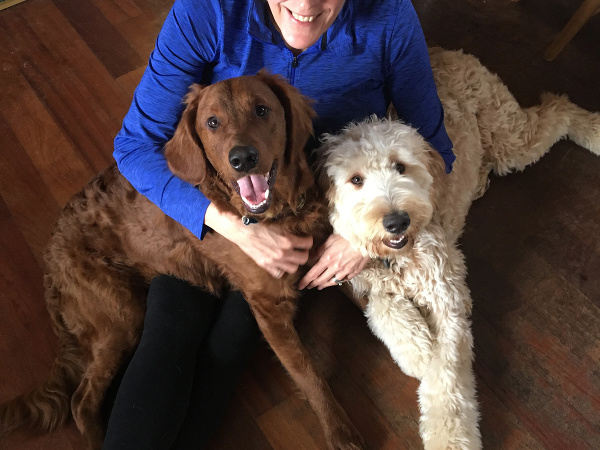 Denise Krohnová sa stará o dvoch psíkov, bojuje za práva zvierat.