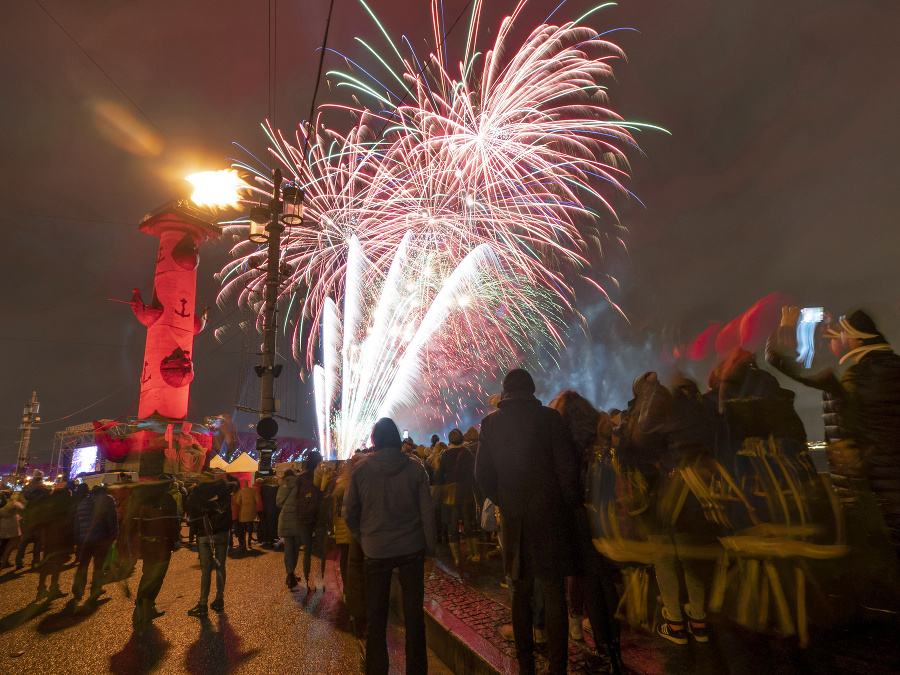 Ohňostroj v Petrohrade