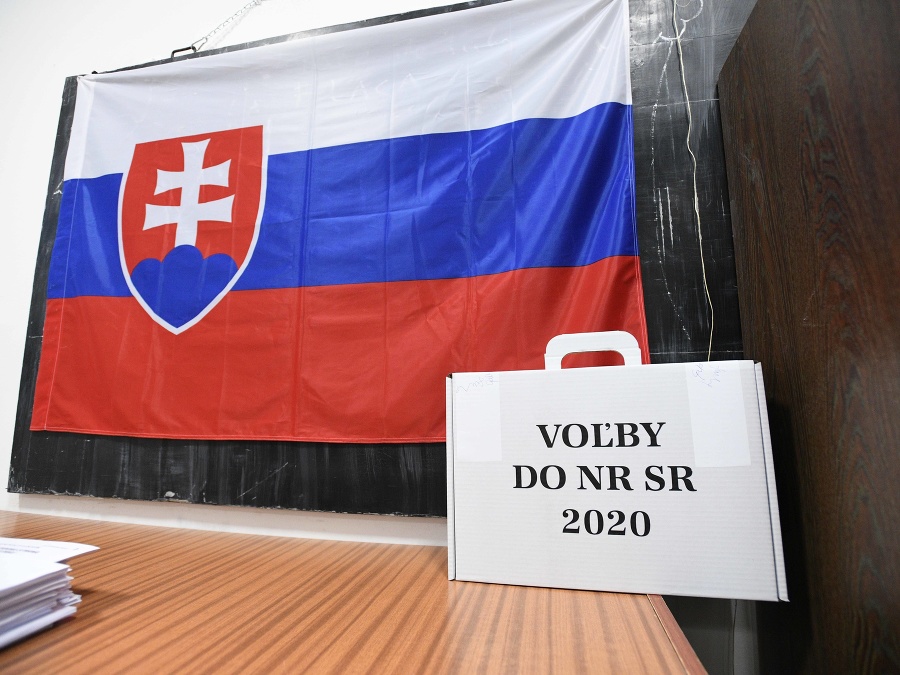 Na Slovensku sú dnes parlamentné voľby