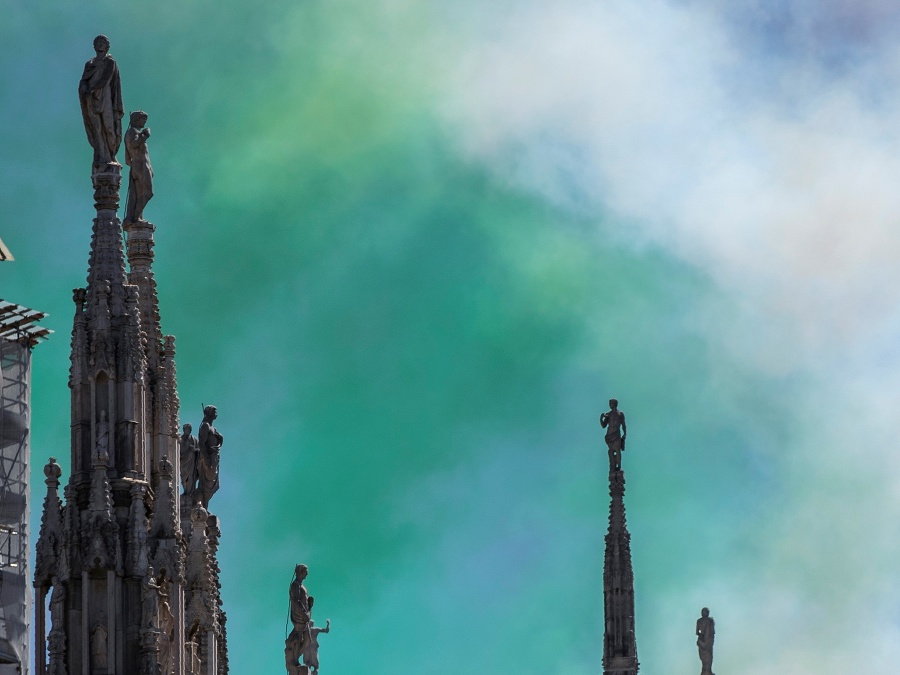 Dymové divadlo na nebi