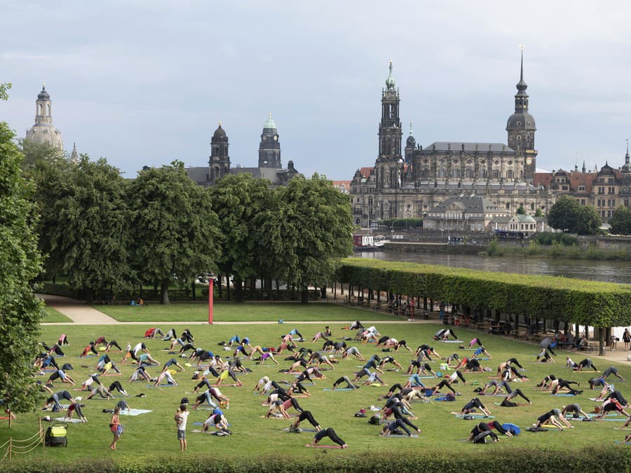 Joga pod holým nebom