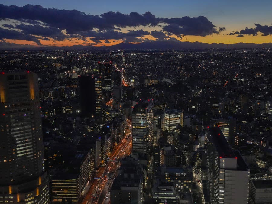 Západ slnka a sopka Fudži