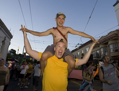 Oslavujúci homosexuáli