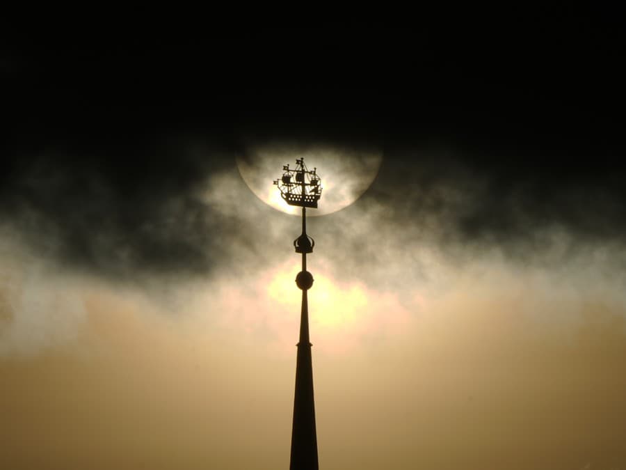 Strašideľný večer