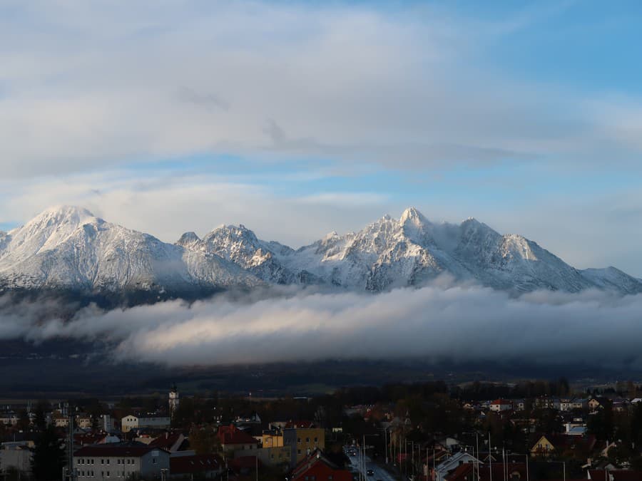 Biela perina v kráľovstve