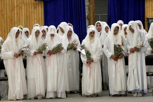 Afgánska masová svadba