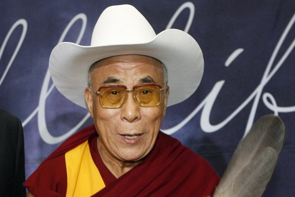 Dalajláma ako kovboj