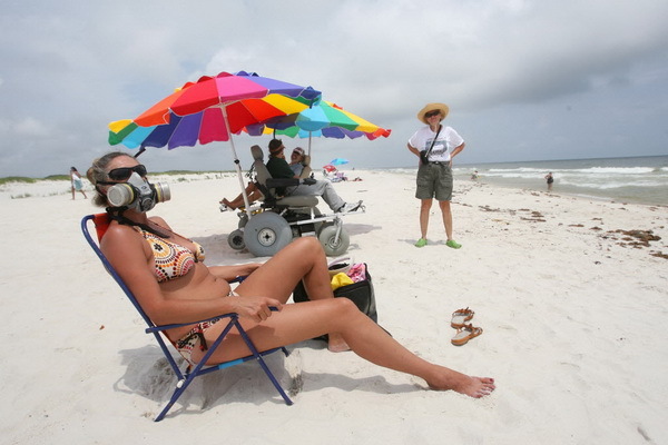 Opaľovanie s plynovou maskou