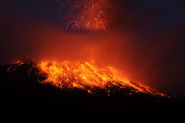 Sopečný ohňostroj