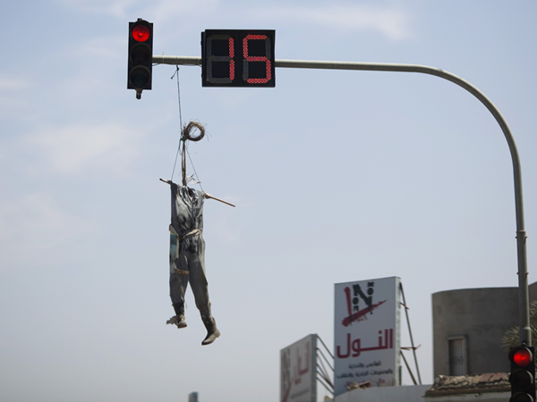 Obesenec na semafore