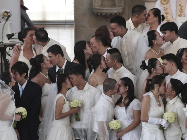 Obrovská spoločná svadba