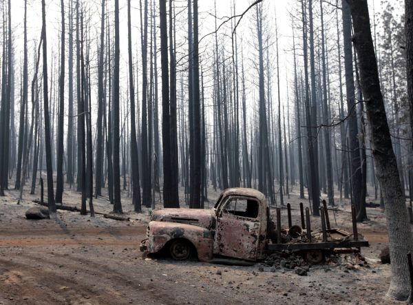 Ničivé požiare v Kalifornii