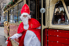 Aj Mikuláš chodí električkou