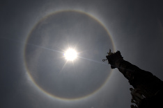 Nezvyčajný kruh okolo slnka