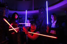 Svet ovládla Star Wars mánia