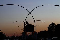 Pracovník na bilboarde